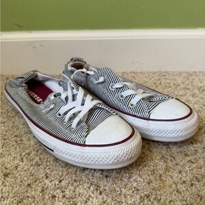 Converse Thin Stripe Low-Top Sneakers in Black/White with Burgundy Trim